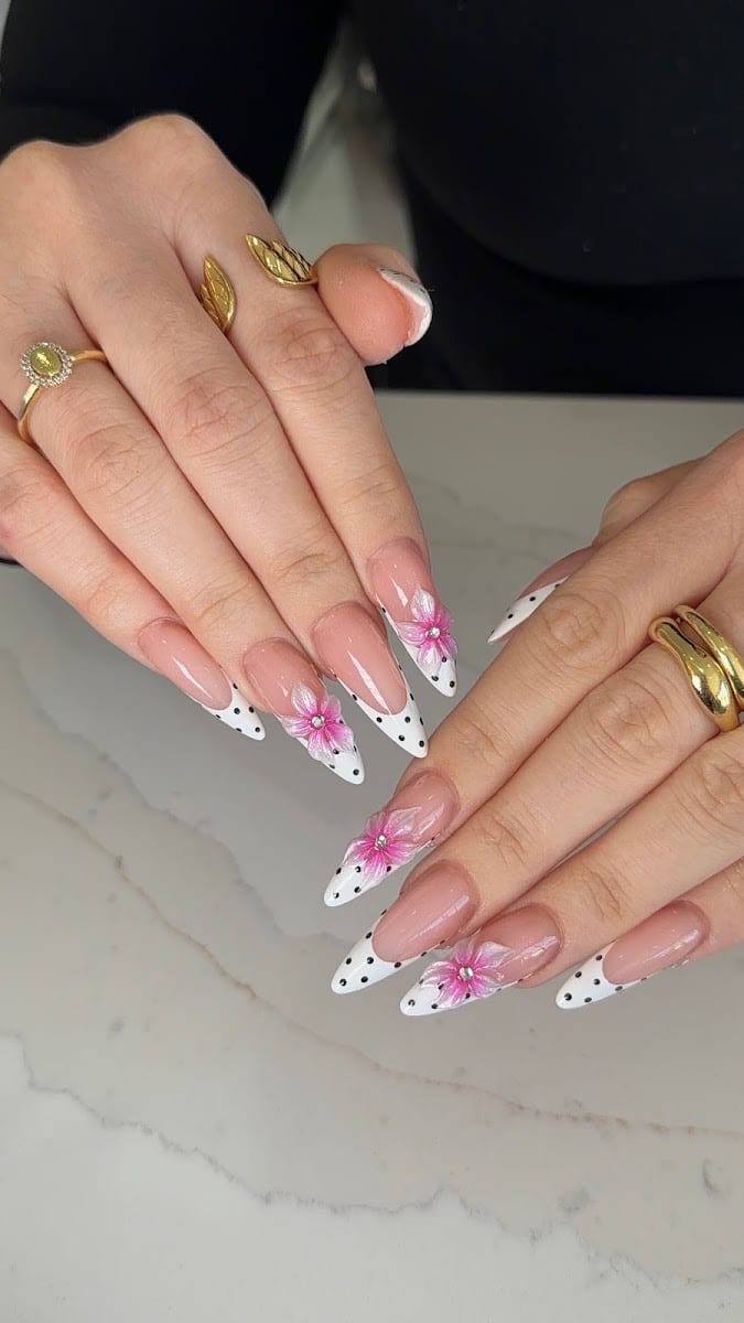 GLAMOUR NAIL LOUNGE - Richmond Hill