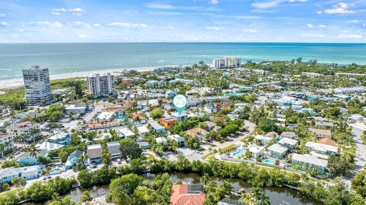 Siesta Key Condo with Pool a Block from Bars and Restaurants, Pet Friendly, photo 3