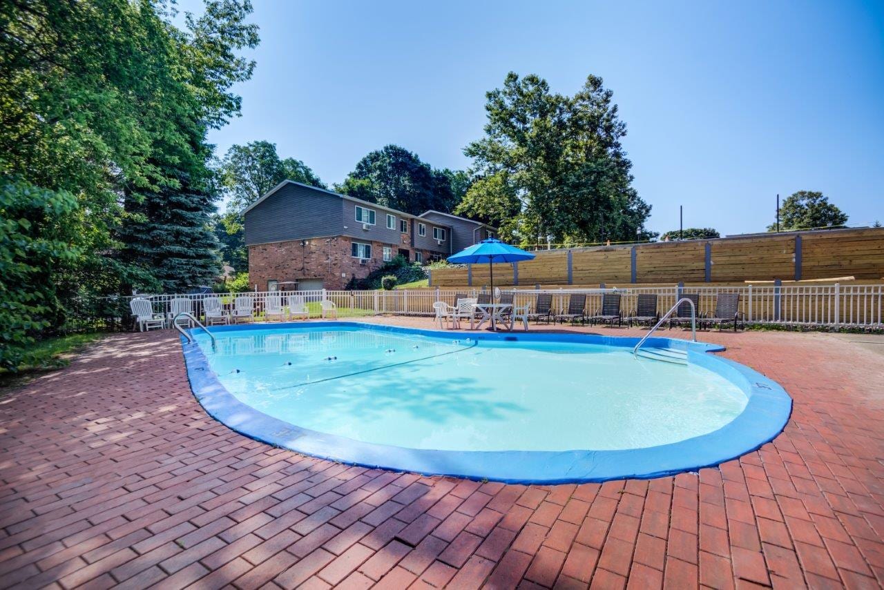 Lake Vista Apartment Homes, photo 3