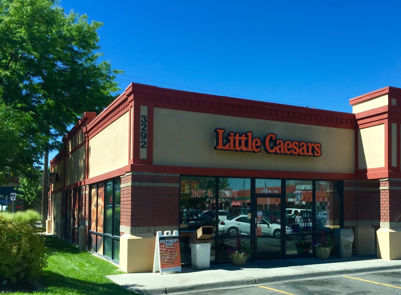 Little Caesars Pizza