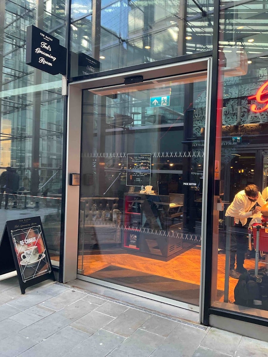 Ted's Grooming Room | Liverpool Street, photo 4
