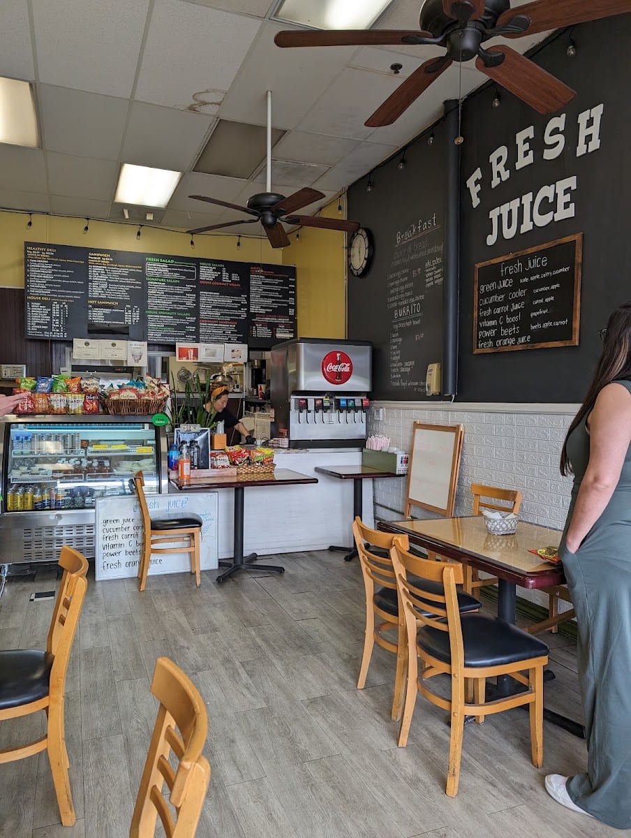 It'z-A-Deli, photo 3