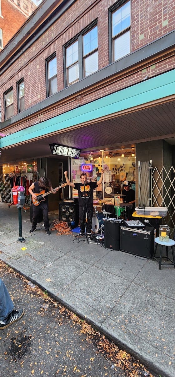 Lantern Records, Art and Oddities, photo 2