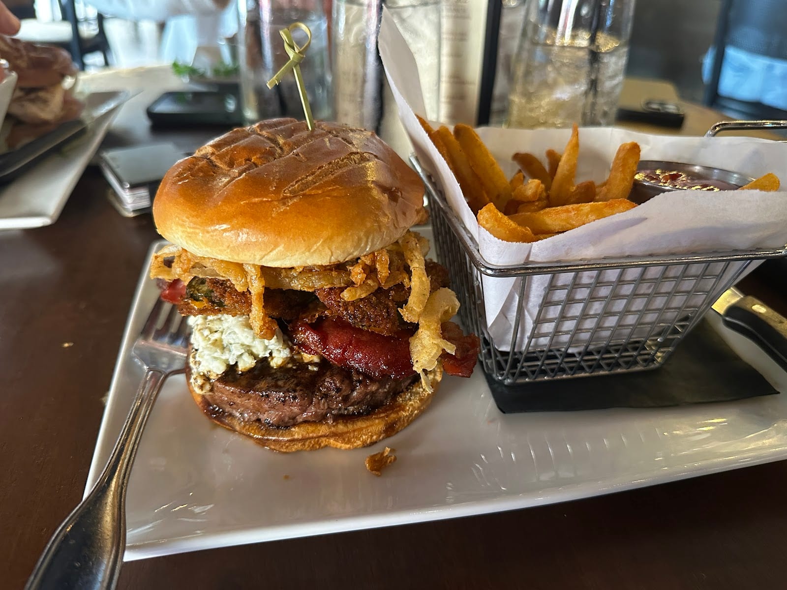 Raven Gastropub, photo 3