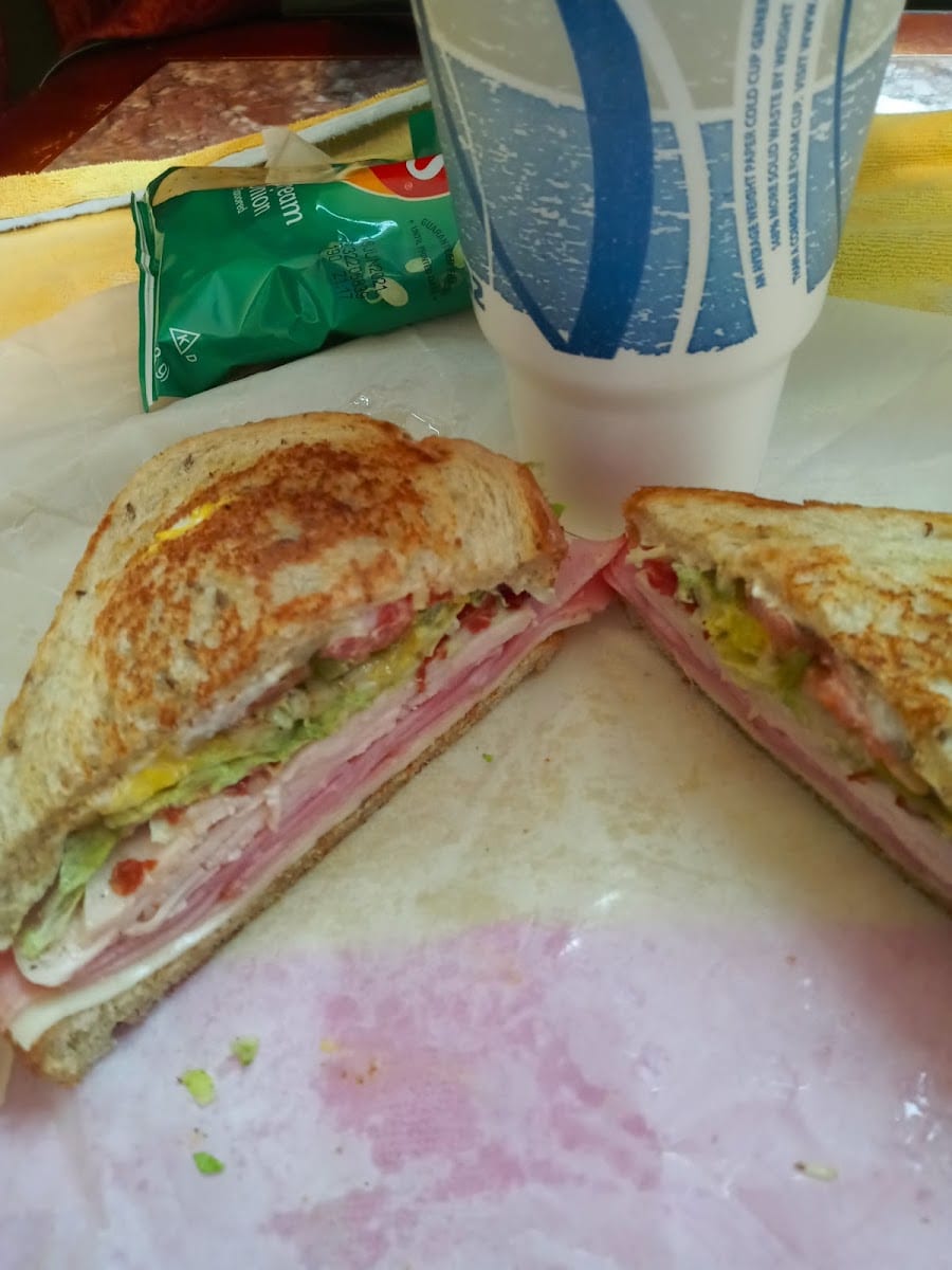 King Sub, photo 3