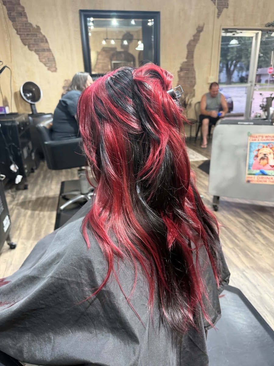 Shaggy Chic Hair Studio, photo 2