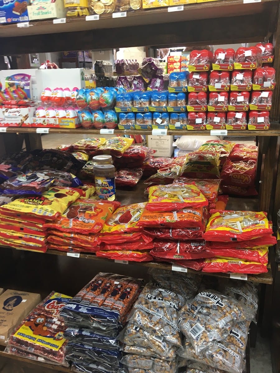 Lulu Distributors, photo 2