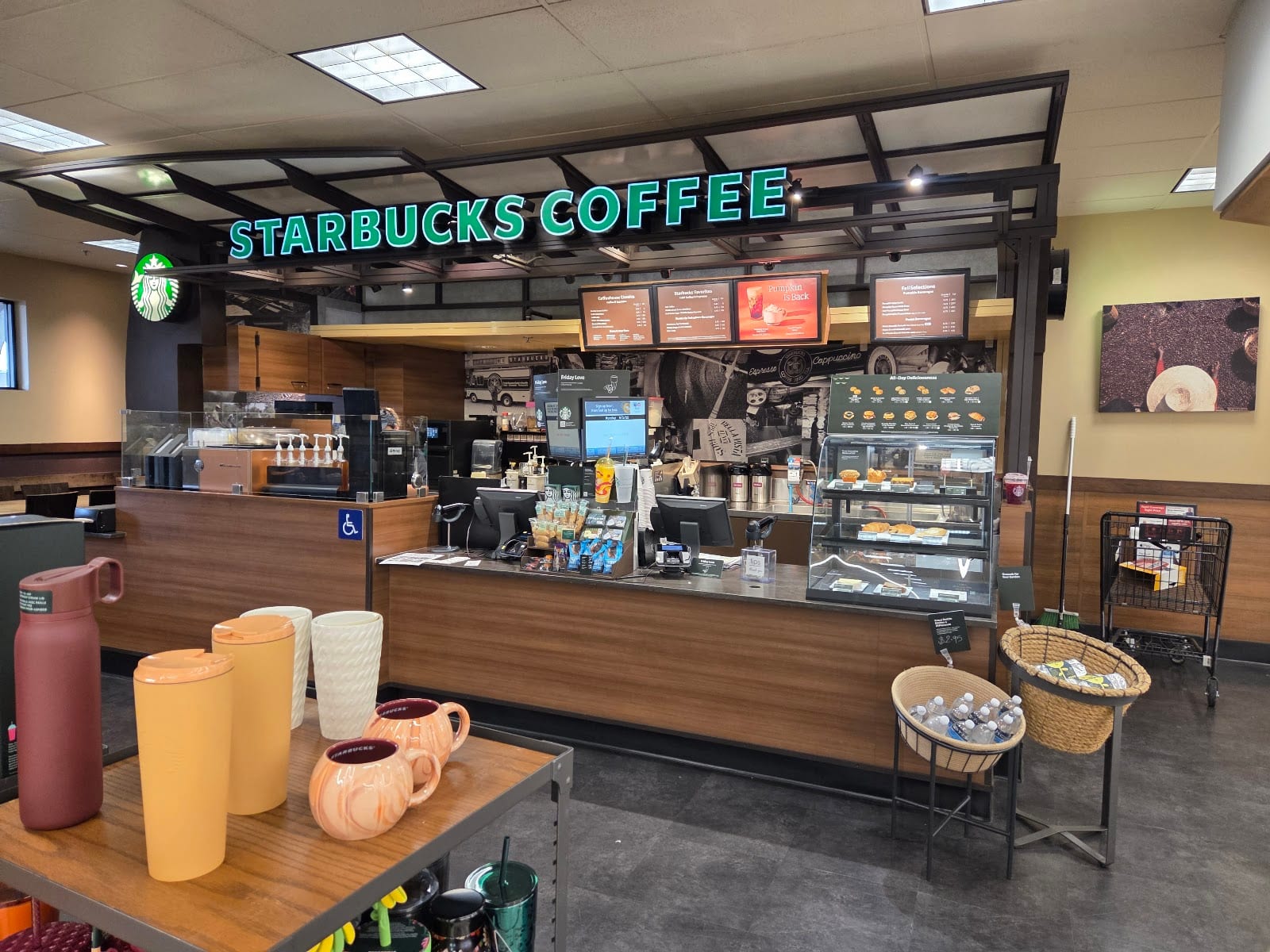 Starbucks Coffee Company, photo 2
