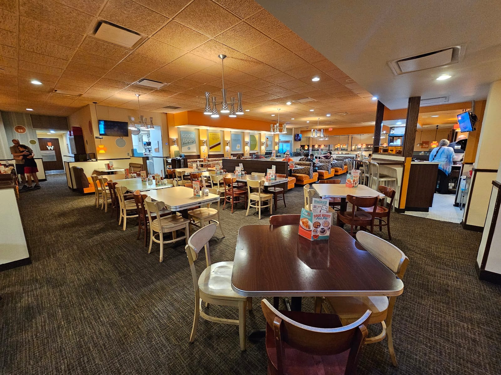 Village Inn, photo 3