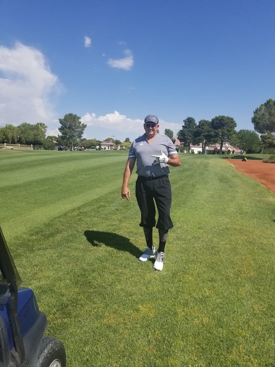 Los Prados Golf Community & Country Club