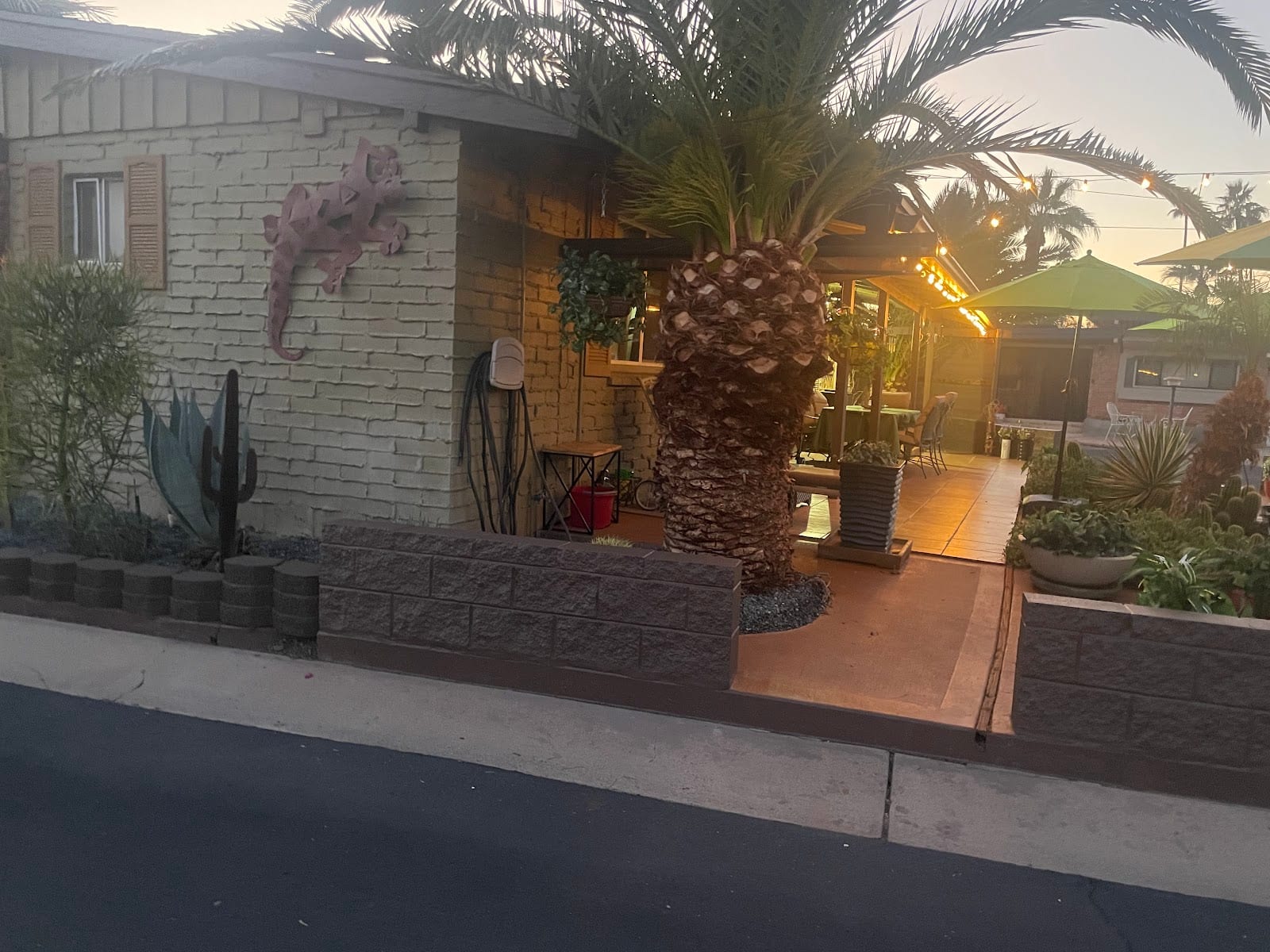 Oasis Park Co