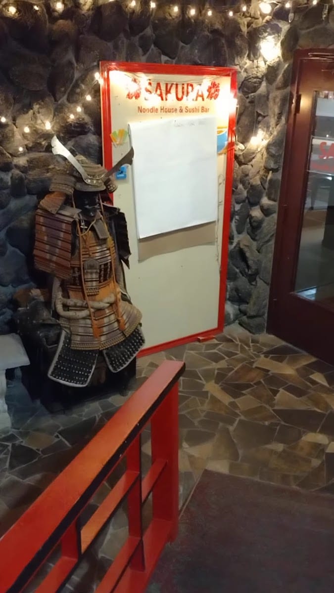Sakura Noodle House & Sushi Bar, photo 2