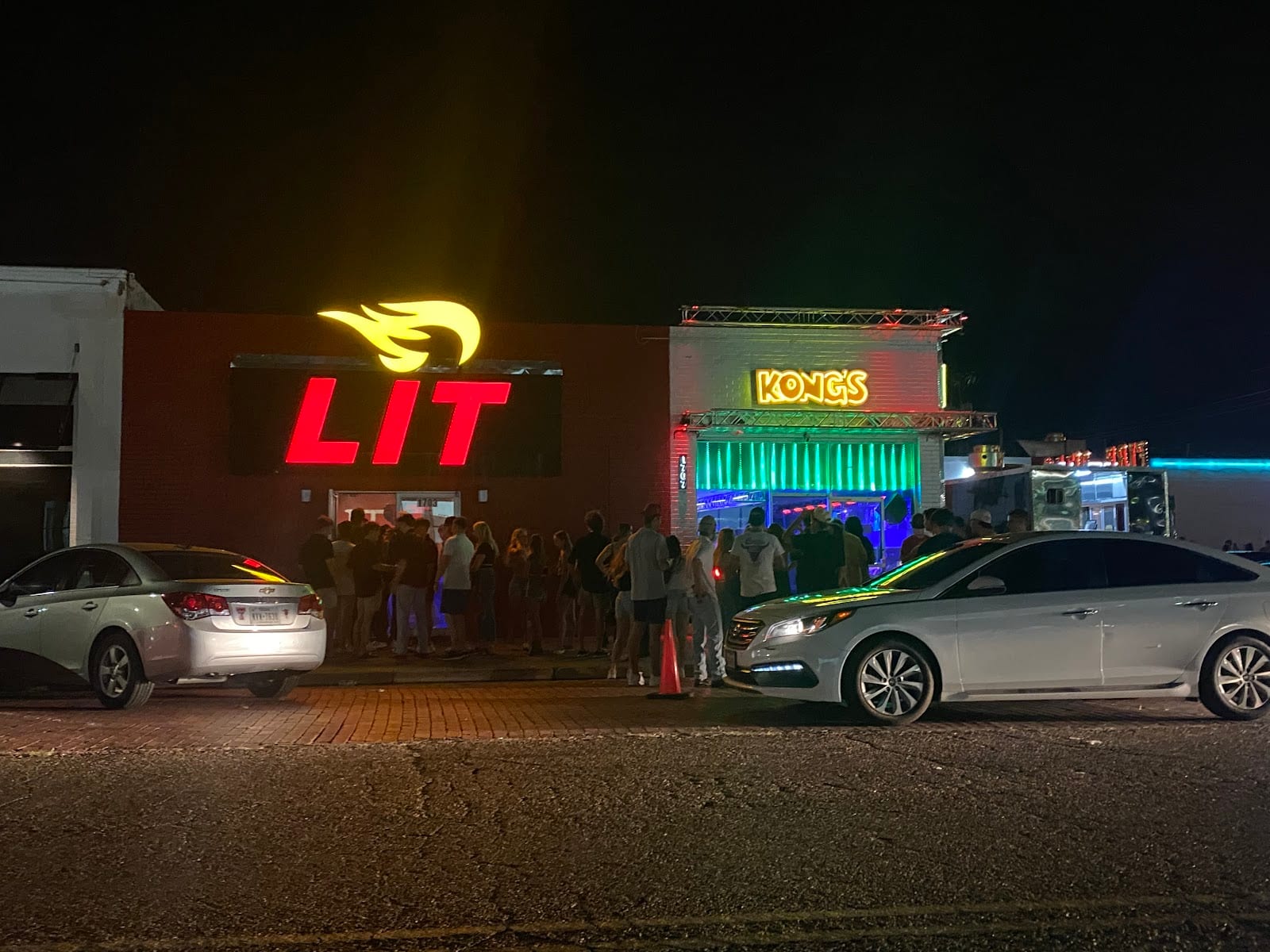 Lit