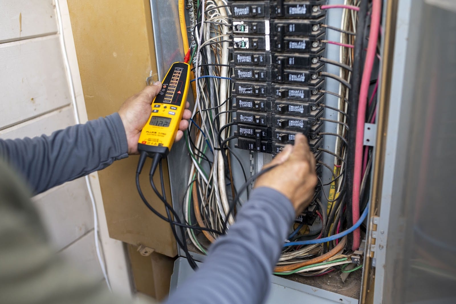 Apollo Electric LLC, photo 3