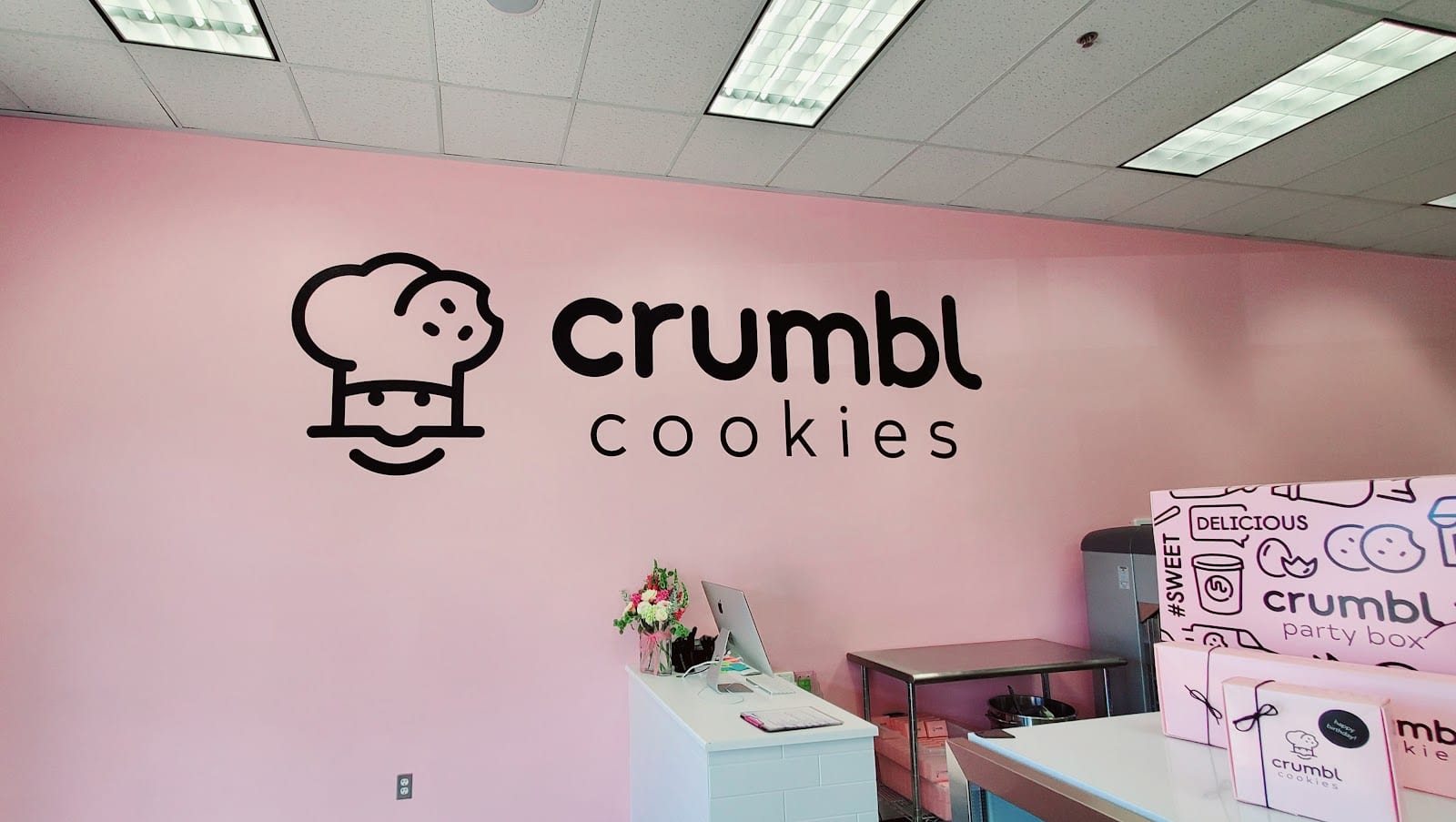 Crumbl Cookies, photo 4