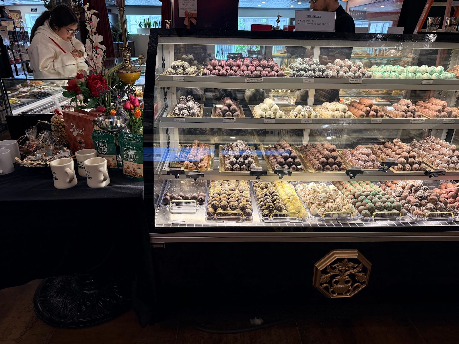 The Stanley Chocolate Factory, photo 4