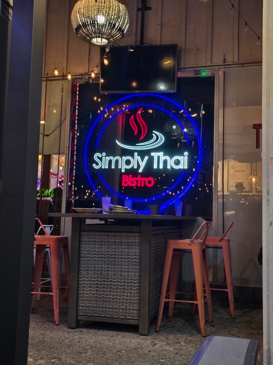 Simply Thai Bistro - Main St