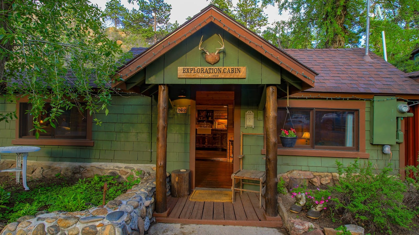 This Mountain Life: Storybook Colorado Mountain Vacation Cabins, photo 2