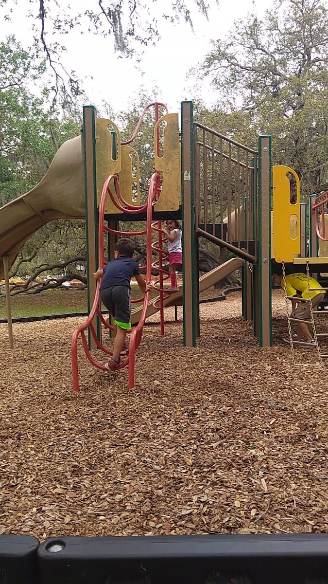 Duran Park, photo 2