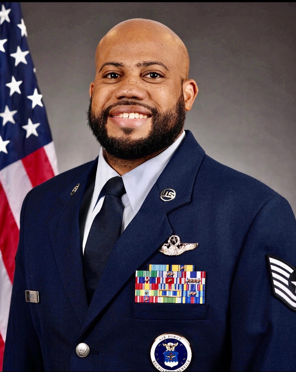 US Air Force Recruiting, photo 3
