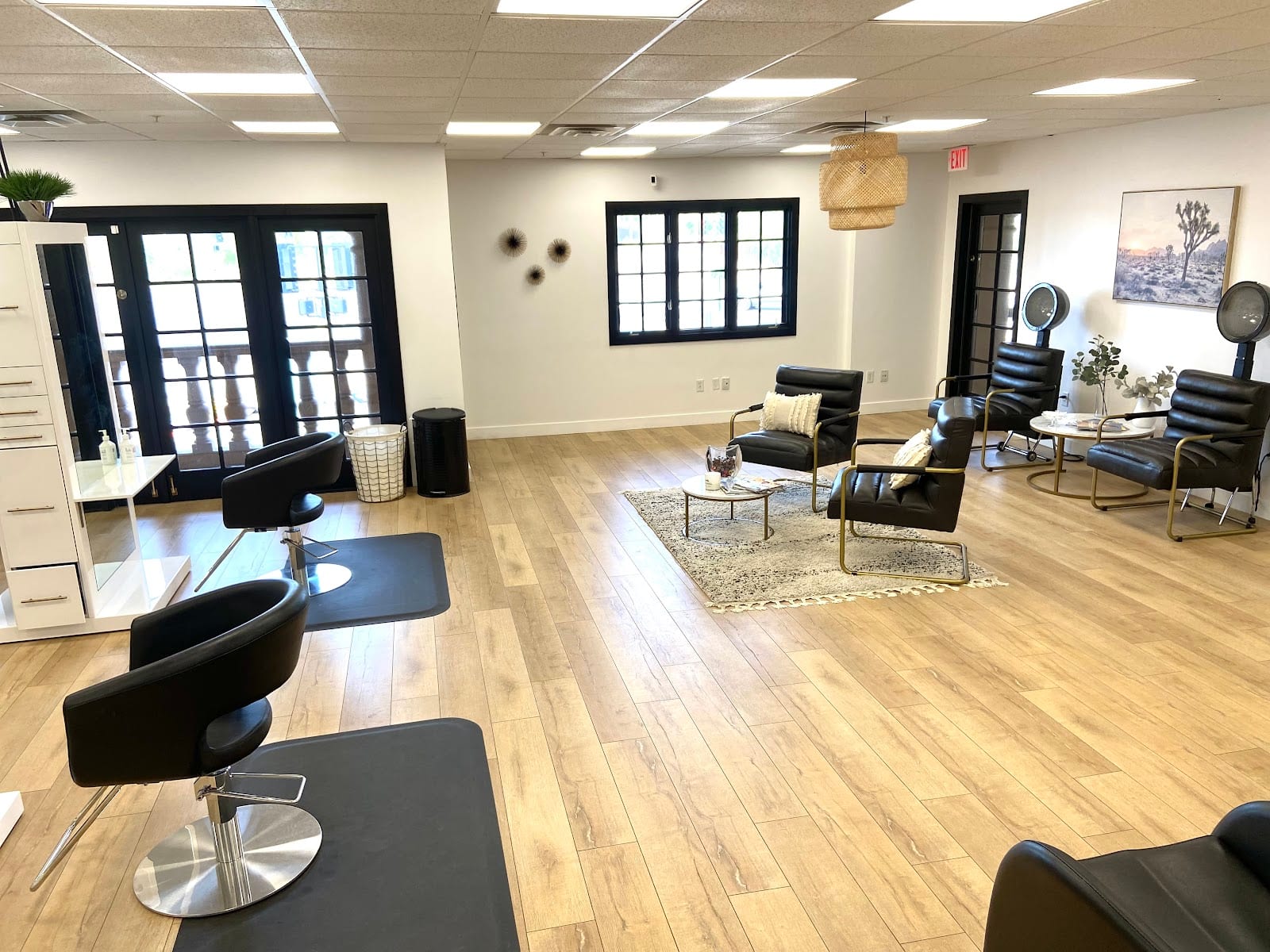 Salon Lounge Scottsdale