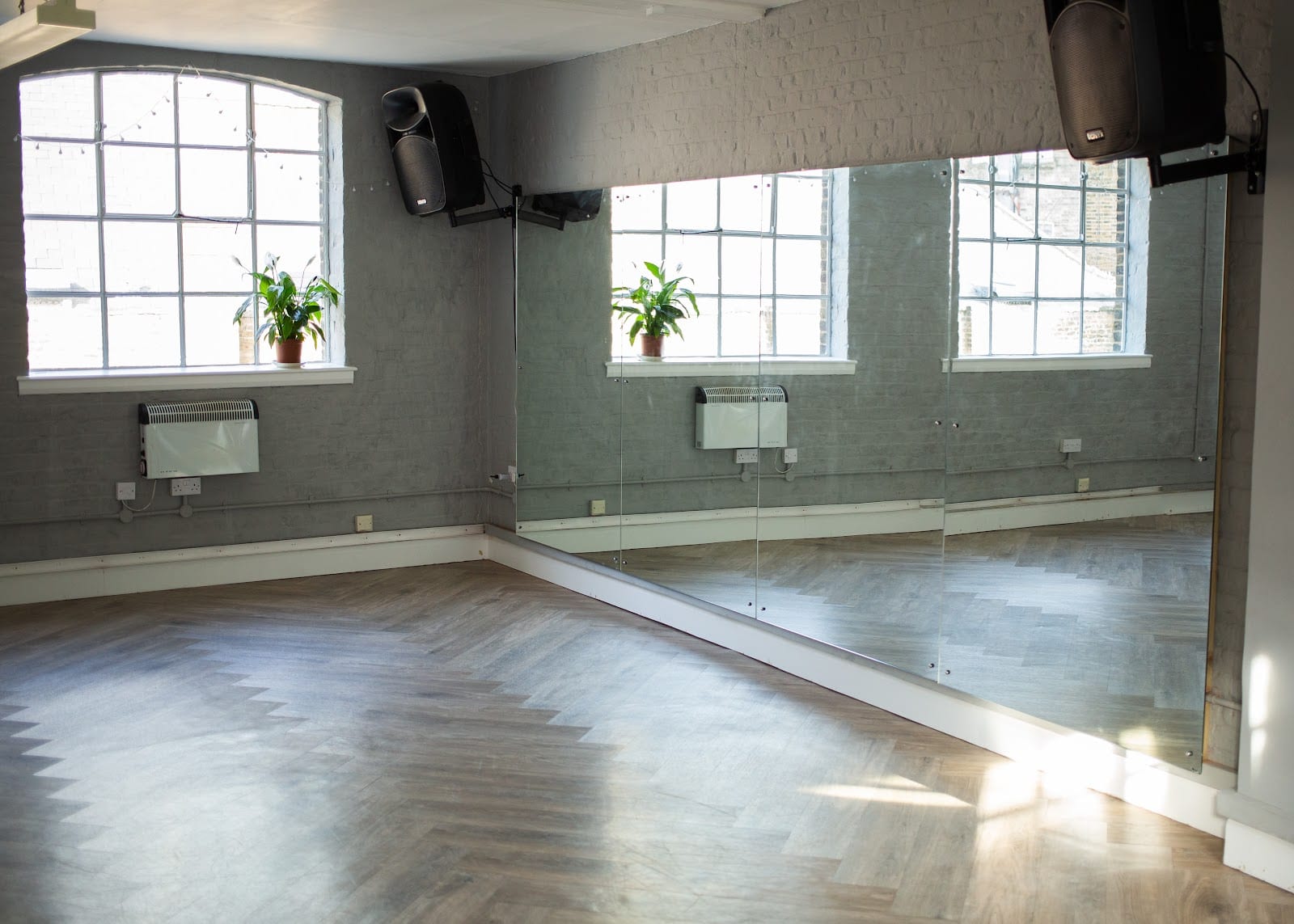 Pure Dance Studio
