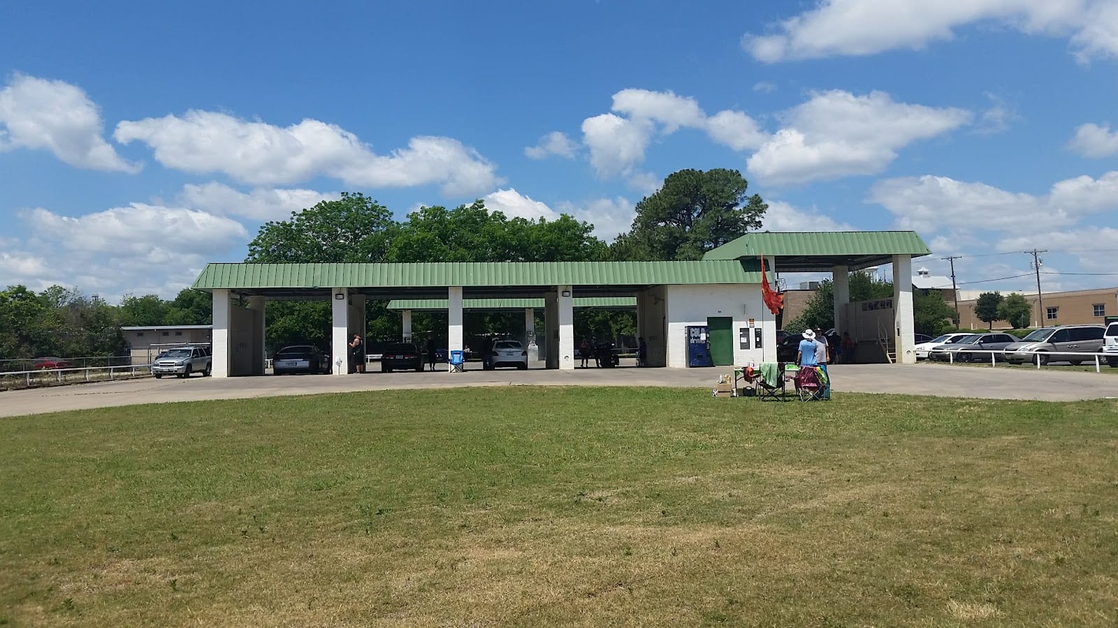 Falcon Car Wash, photo 2