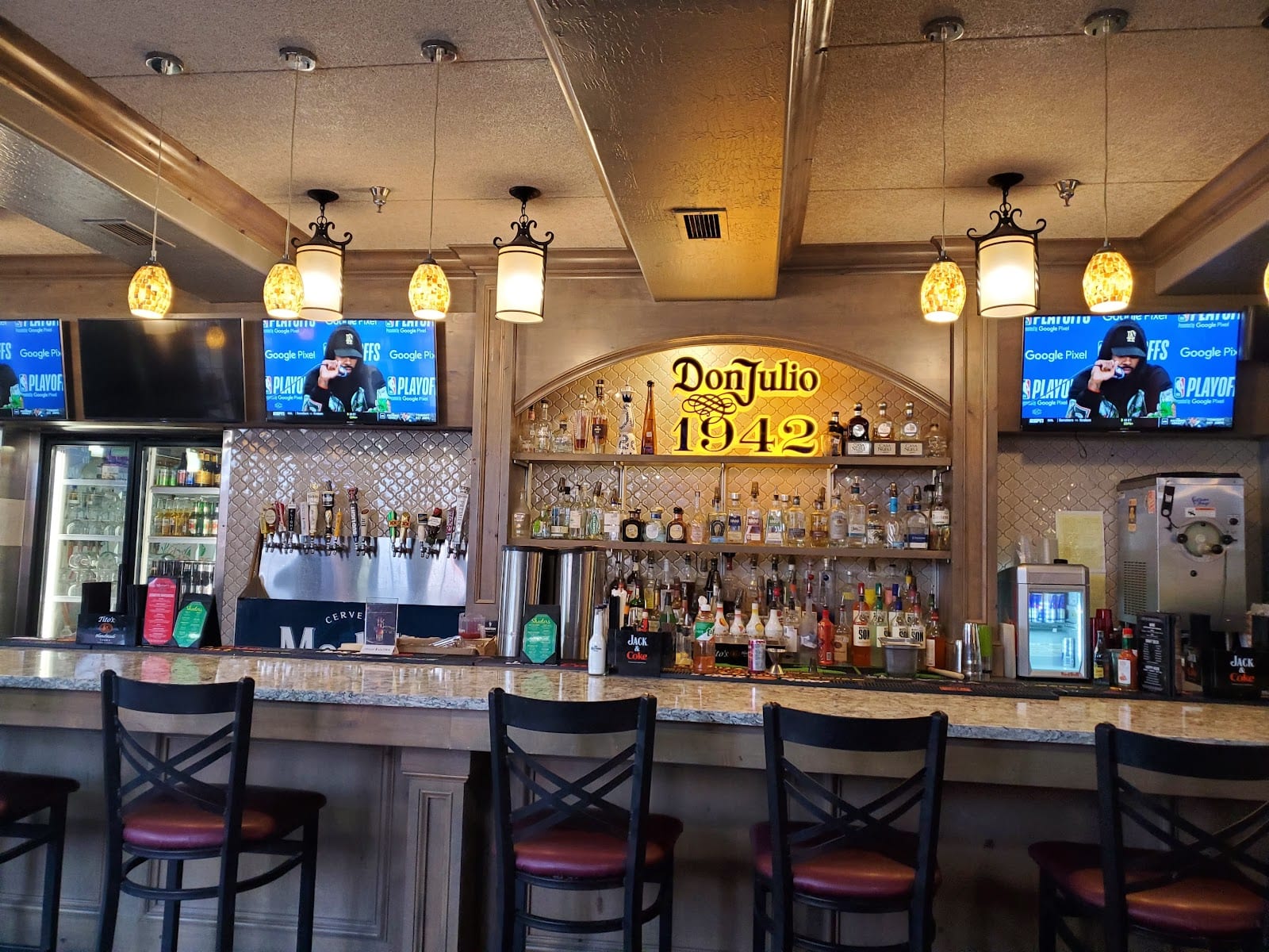 Albarran's Mexican Bar & Grill, photo 2