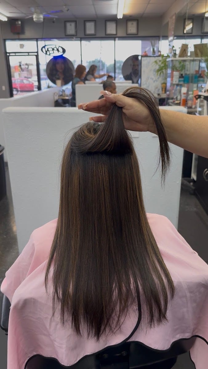 Clip Joint Beauty Salon, photo 3