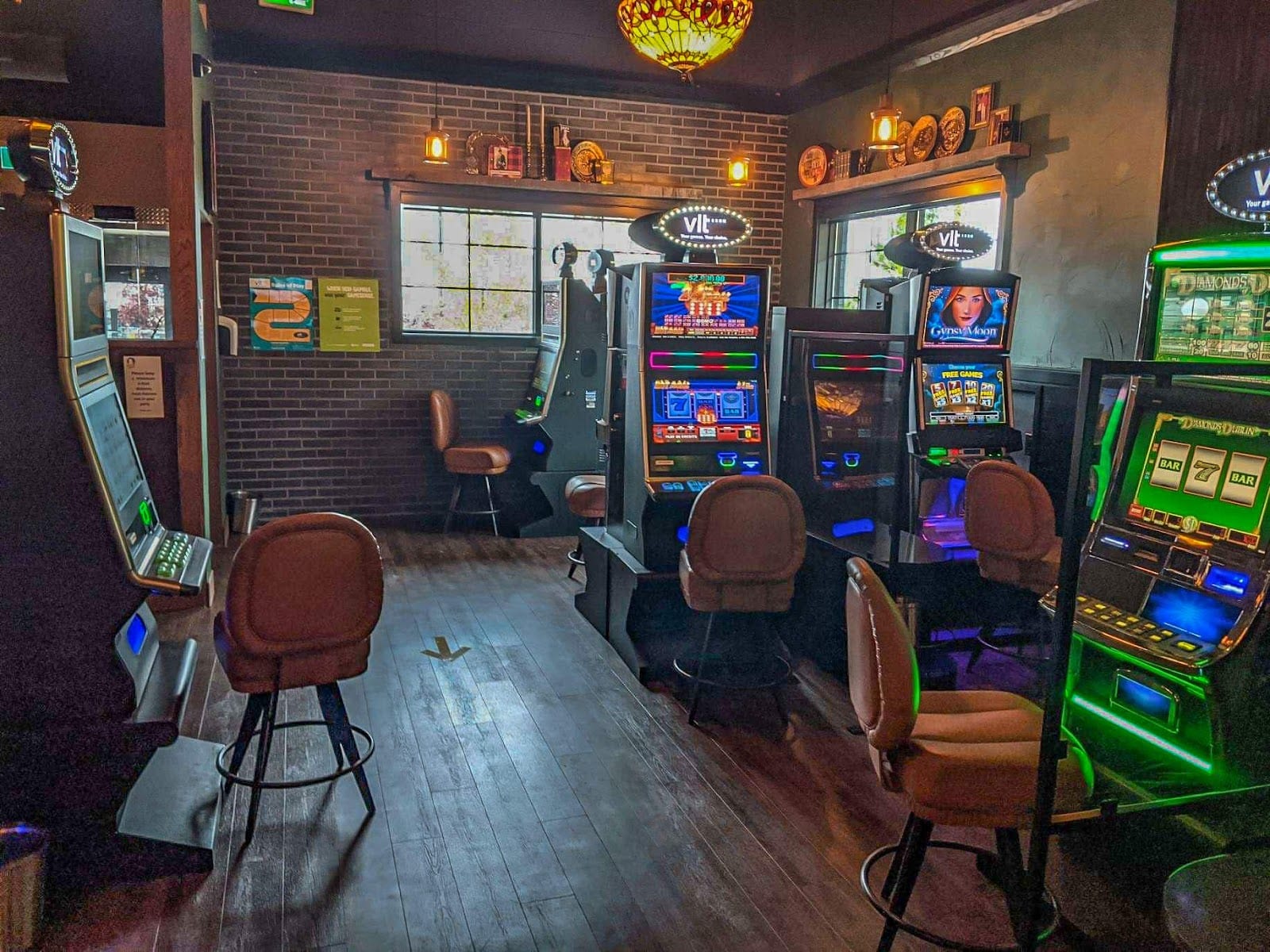 The Sherlock Holmes Pub and Gaming Lounge Sherwood Park, photo 2