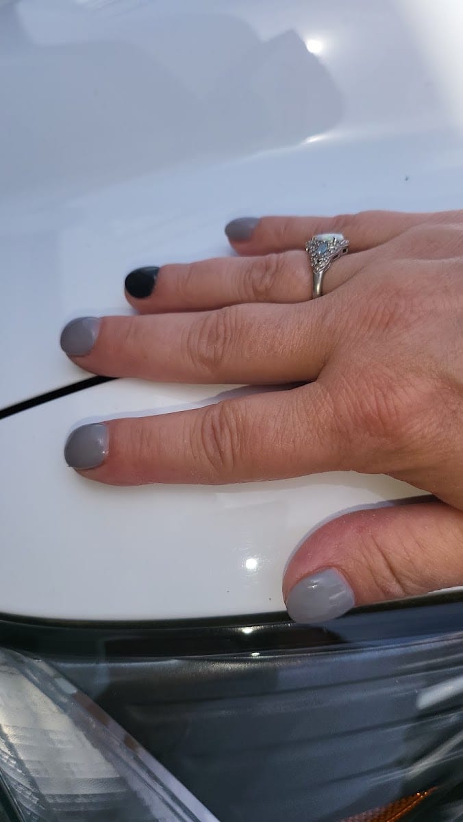 Gold Star Nails, photo 2