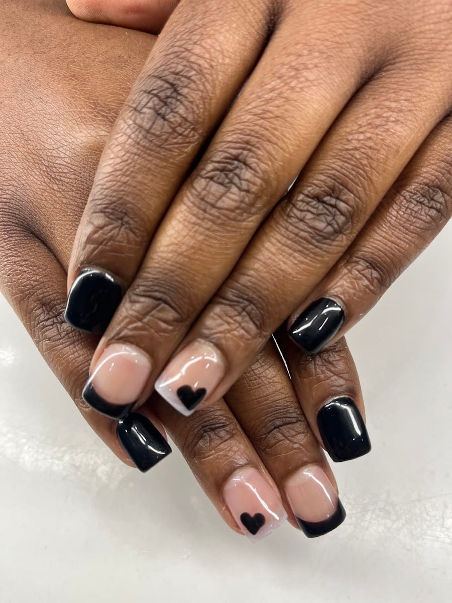 Le Nails & Spa