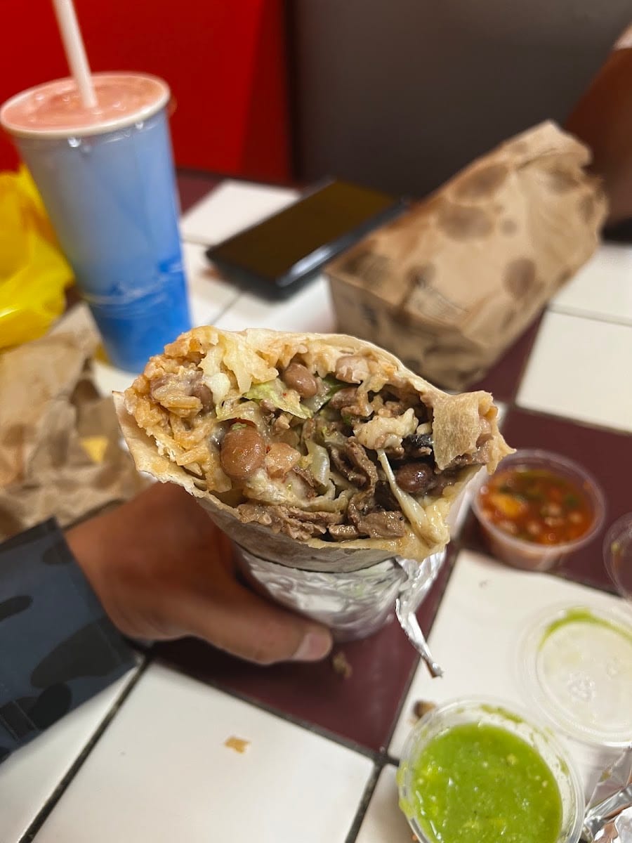 El Farolito Bar