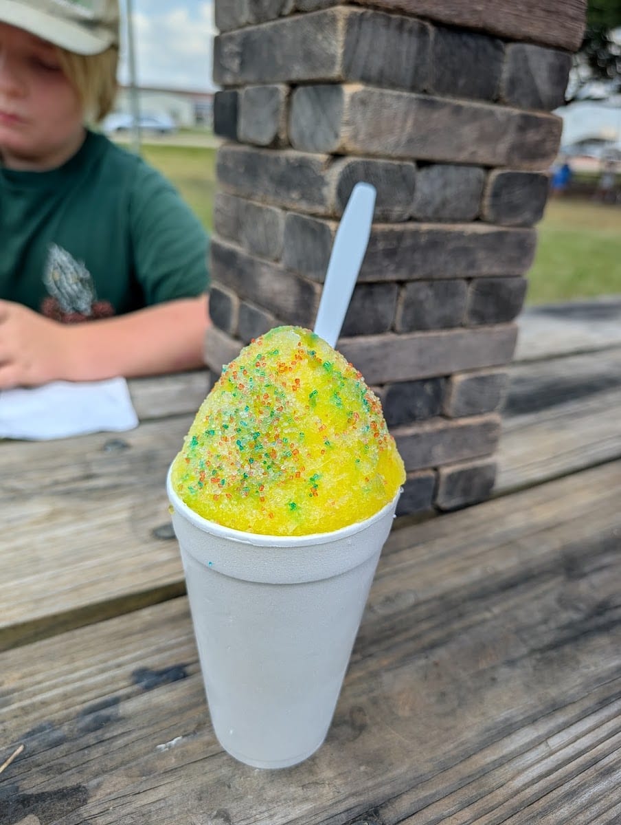 Weekley's Shaved Ice & Snacks, photo 3