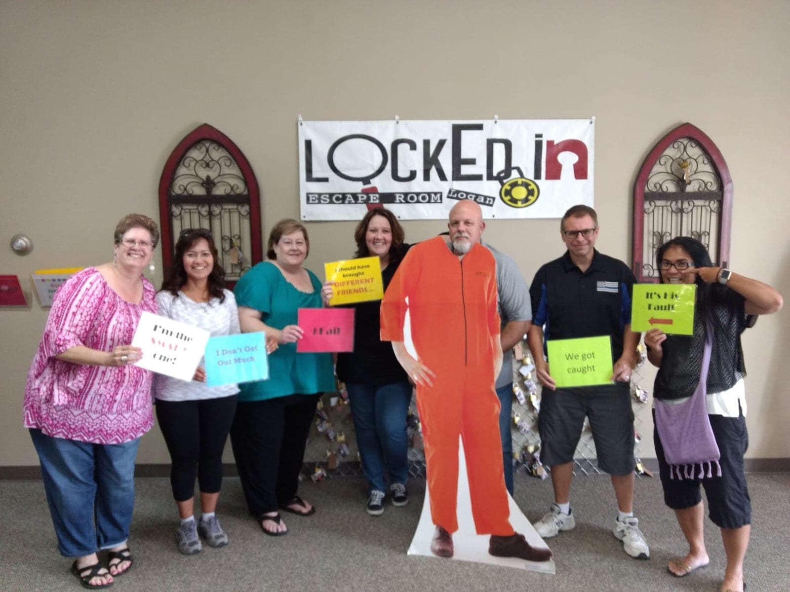Locked In Escape Room - Logan