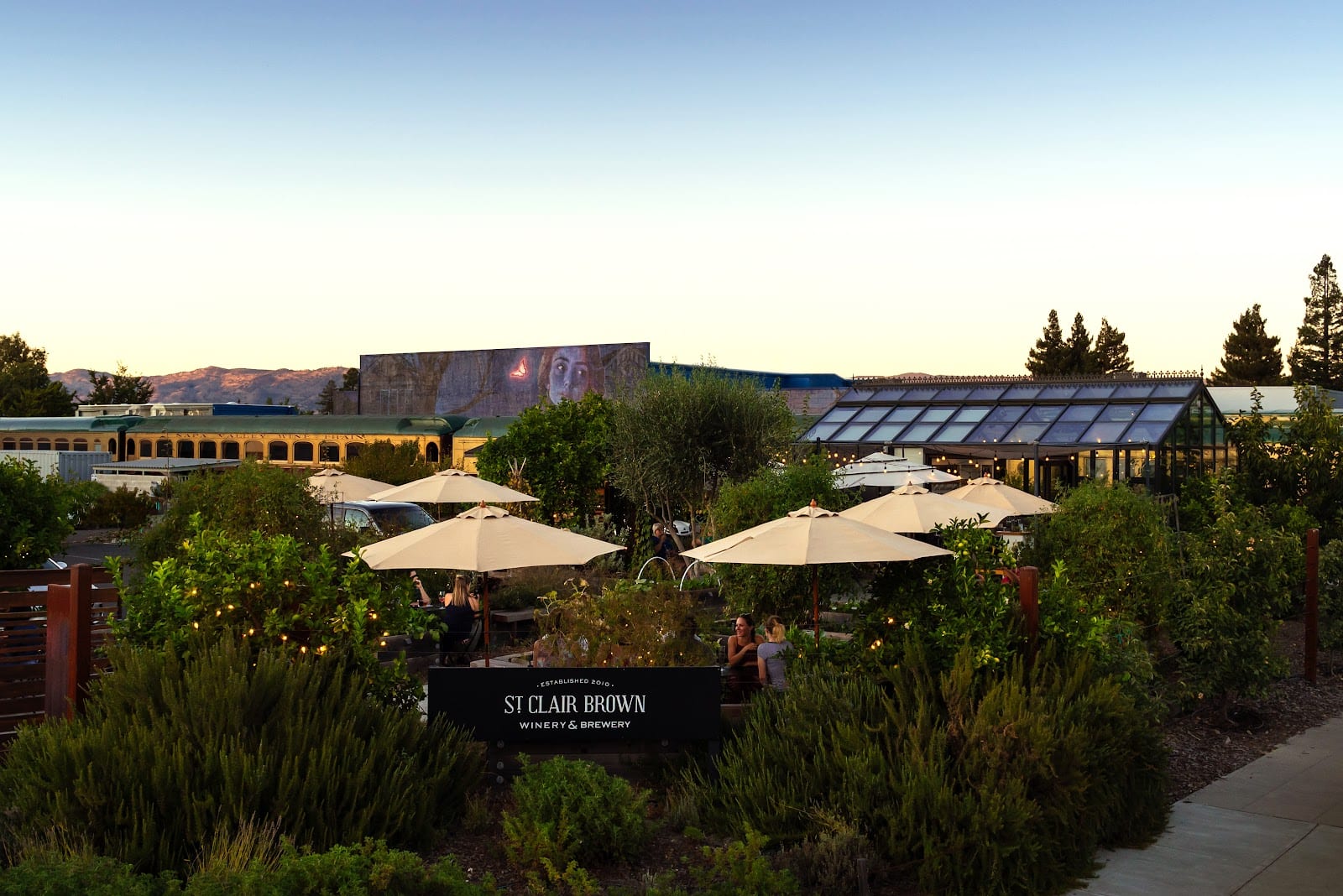 St Clair Brown Winery & Brewery, photo 2