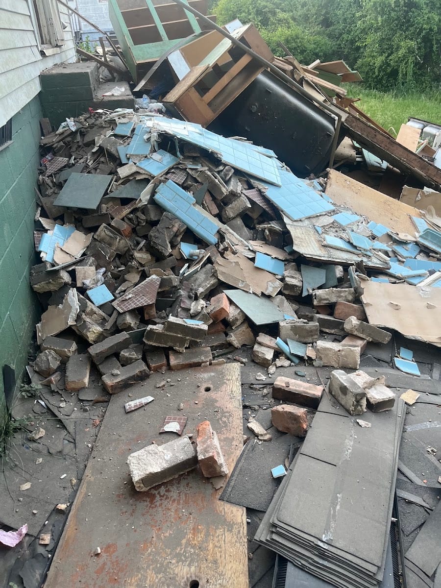 M&I junk removal & Hauling