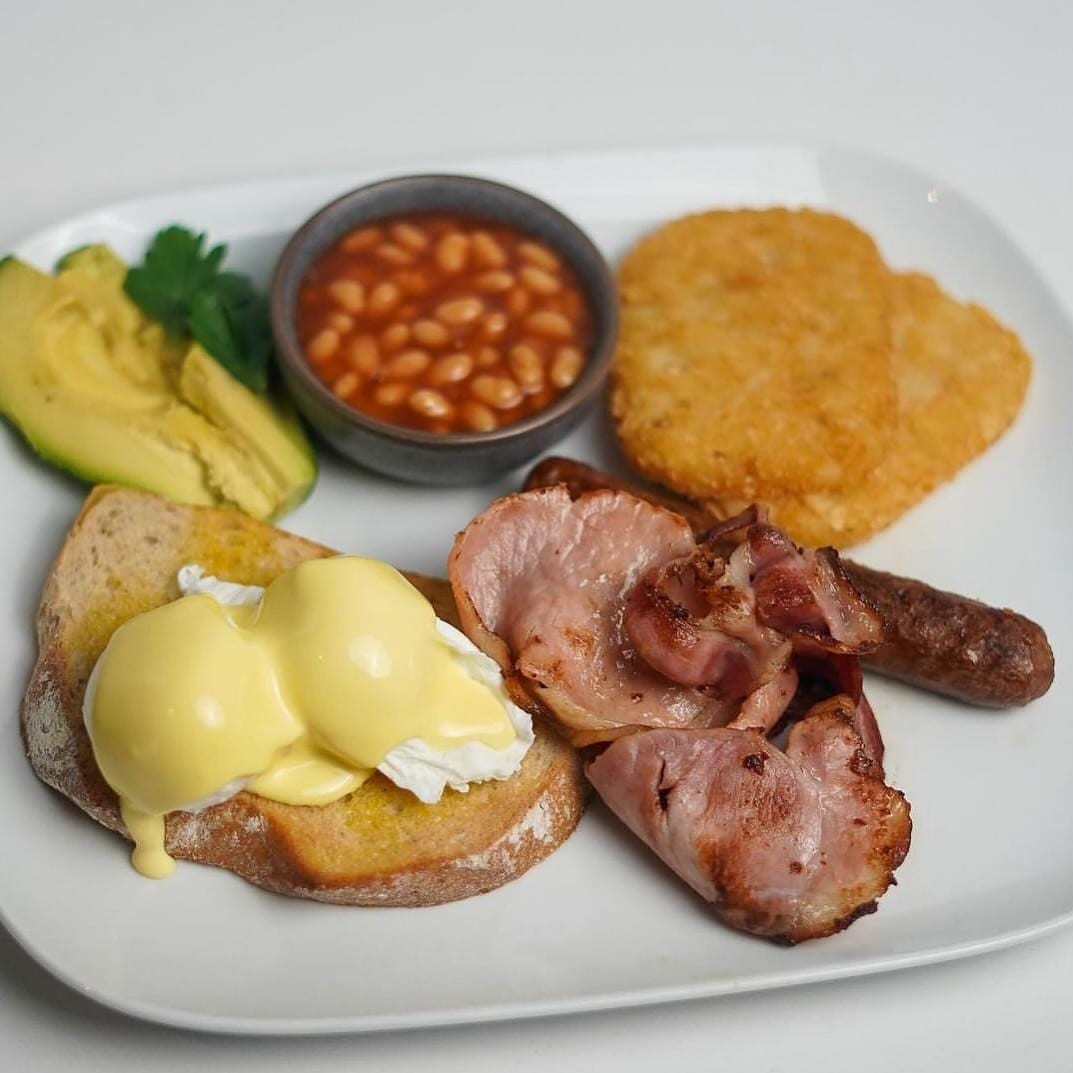 Ducky Brown Cafe