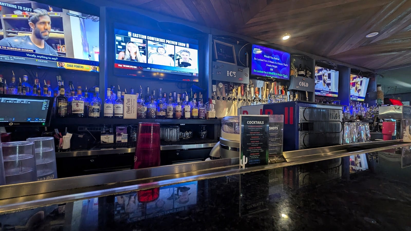 The Frozen Cactus Sports Bar And Restauraunt, photo 3