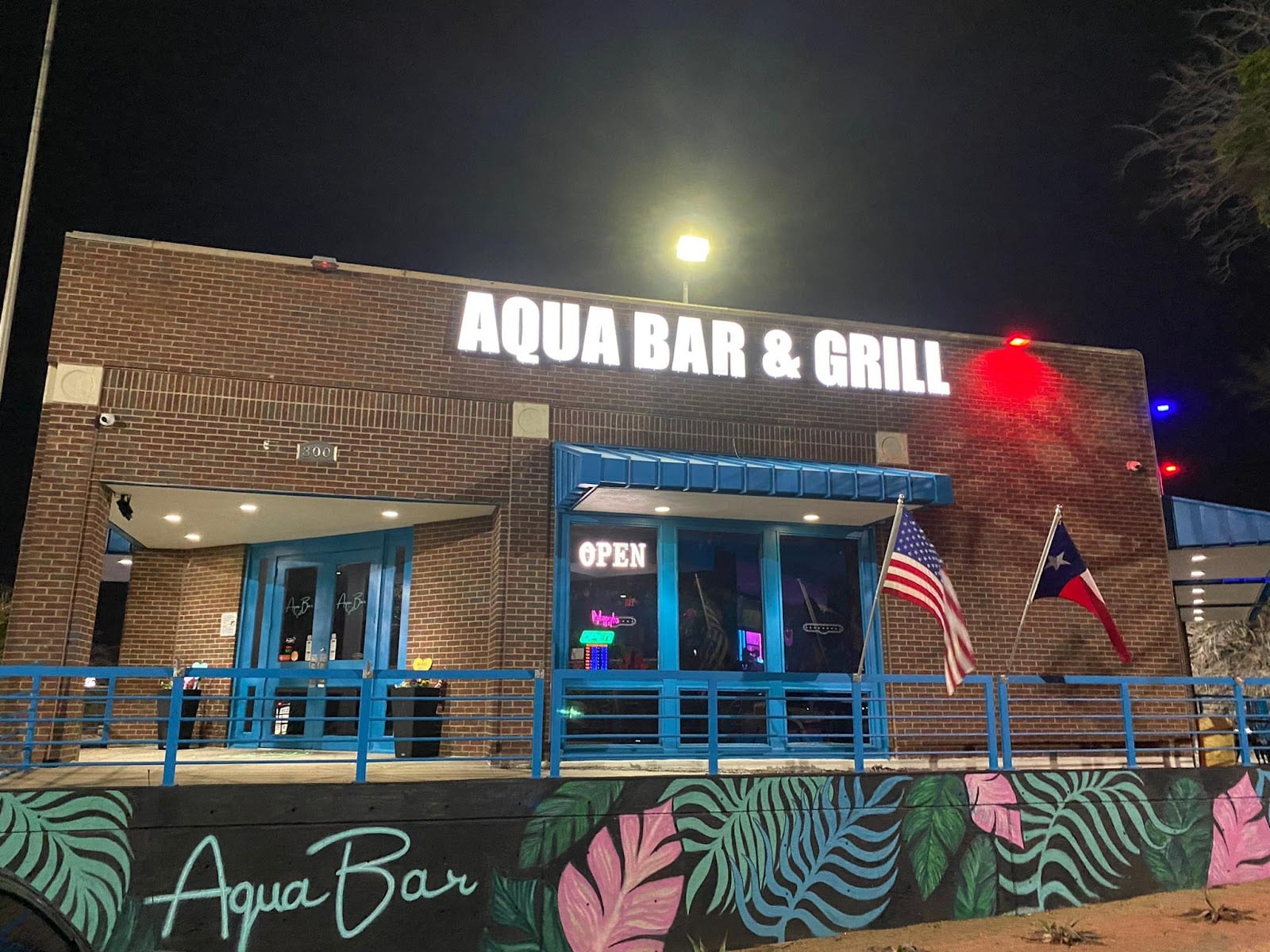 Aqua Bar and Grill, photo 2