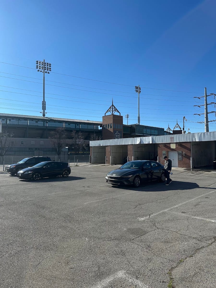 Spencer’s car wash