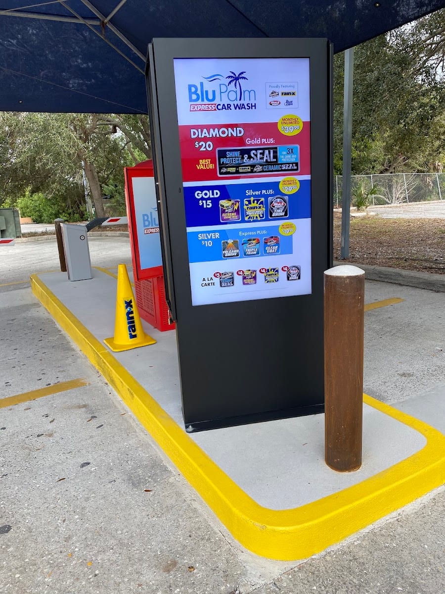 Blu Palm Express Car Wash, photo 3