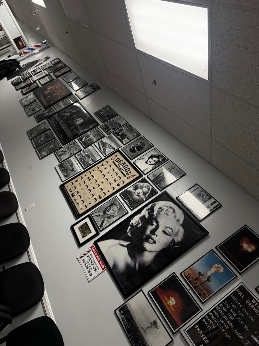 Centennial Hills Barbershop, photo 2