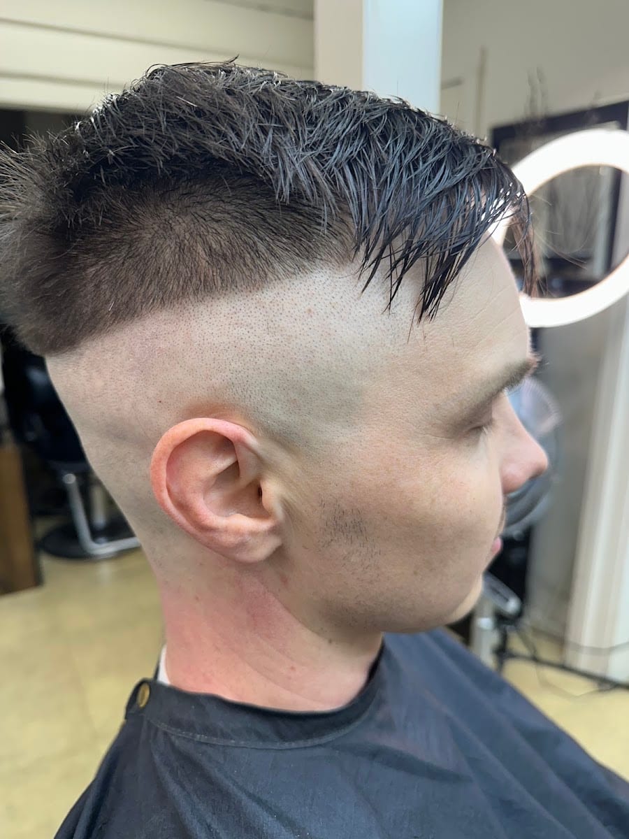 Studio 21 Hair Design & Barber Salon