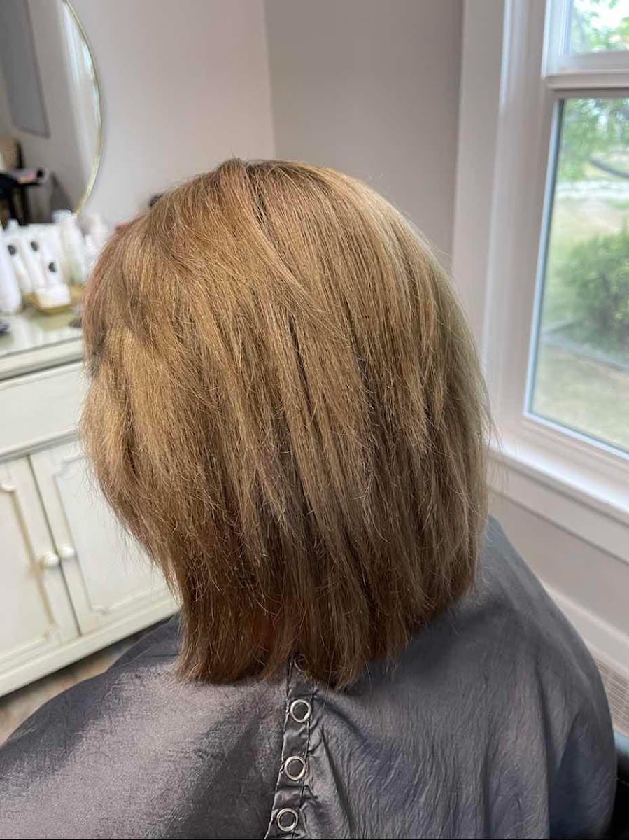 Salon Off Broadway, photo 2