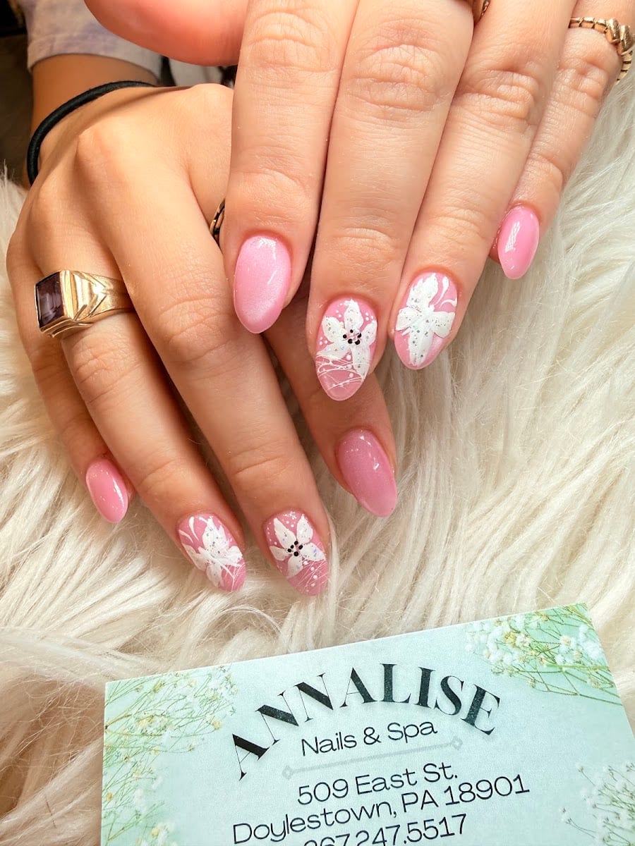 Annalise Nails & Spa