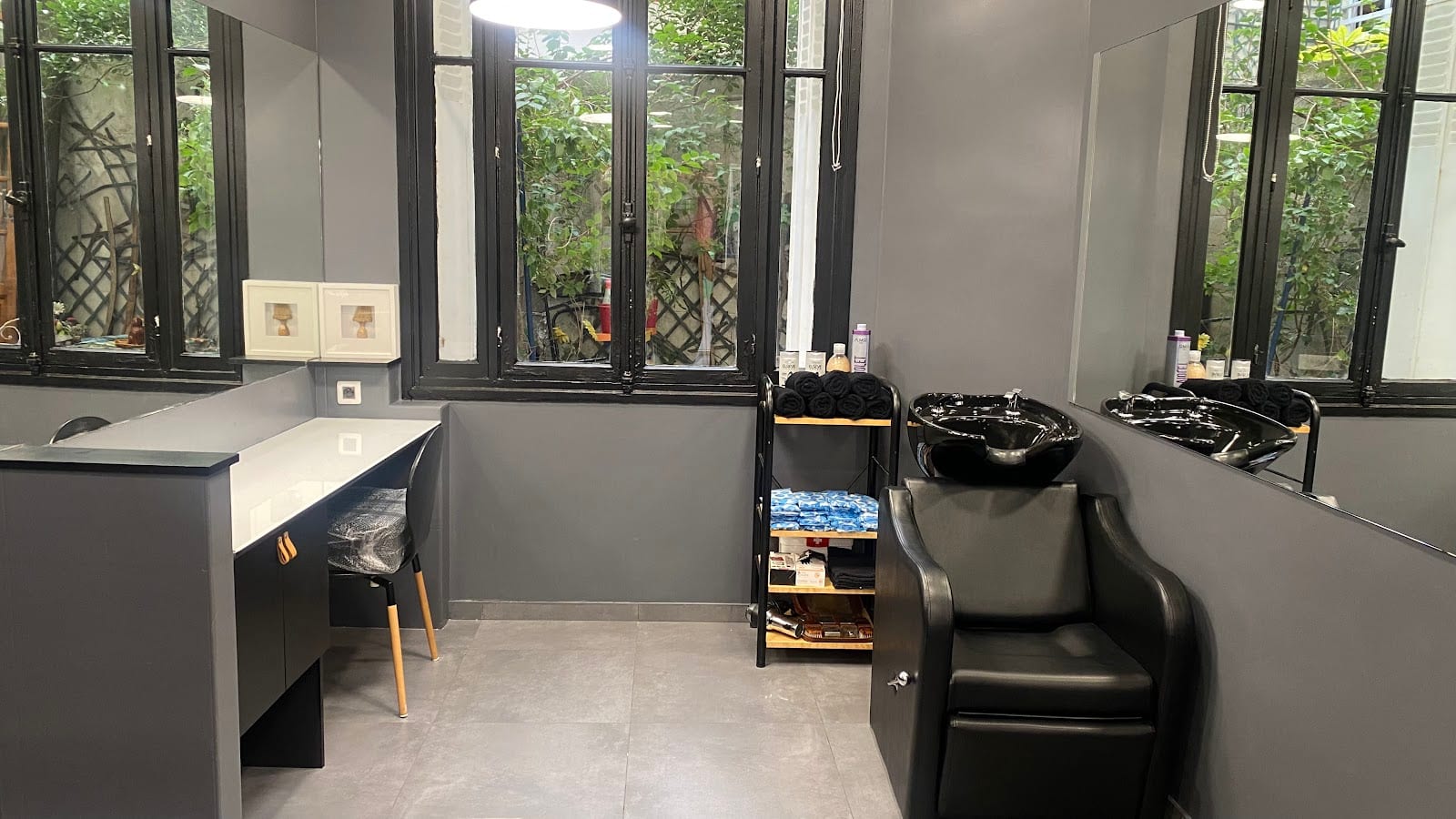 XV Barber