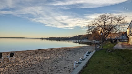 Waters Edge Homeowners Association