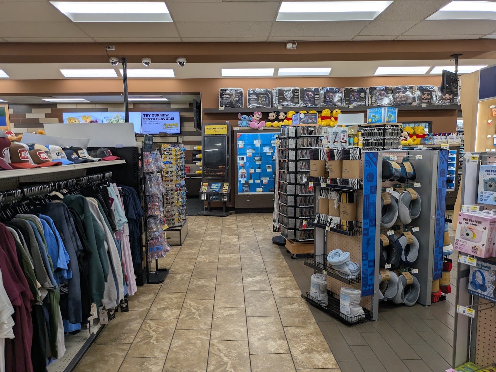 Love's Travel Stop, photo 4