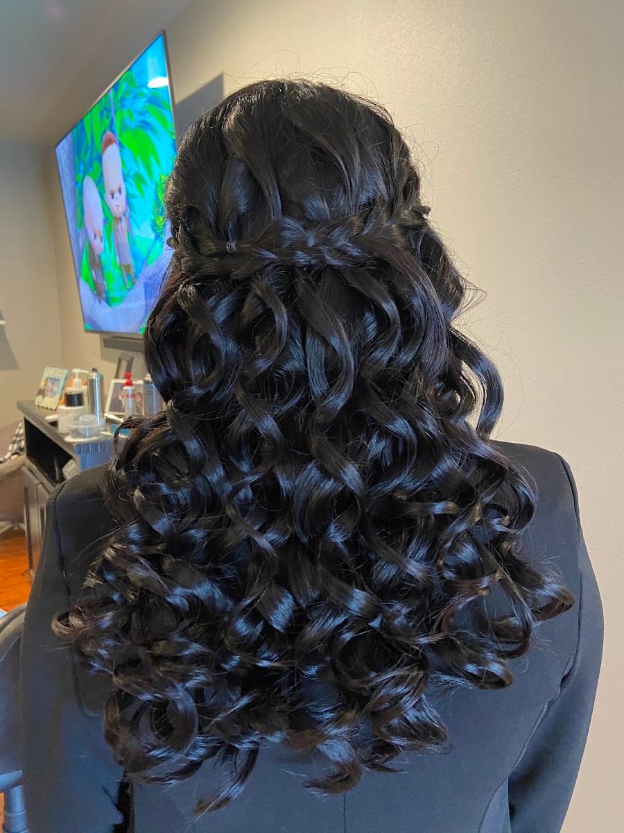 Paris Beauty Salon